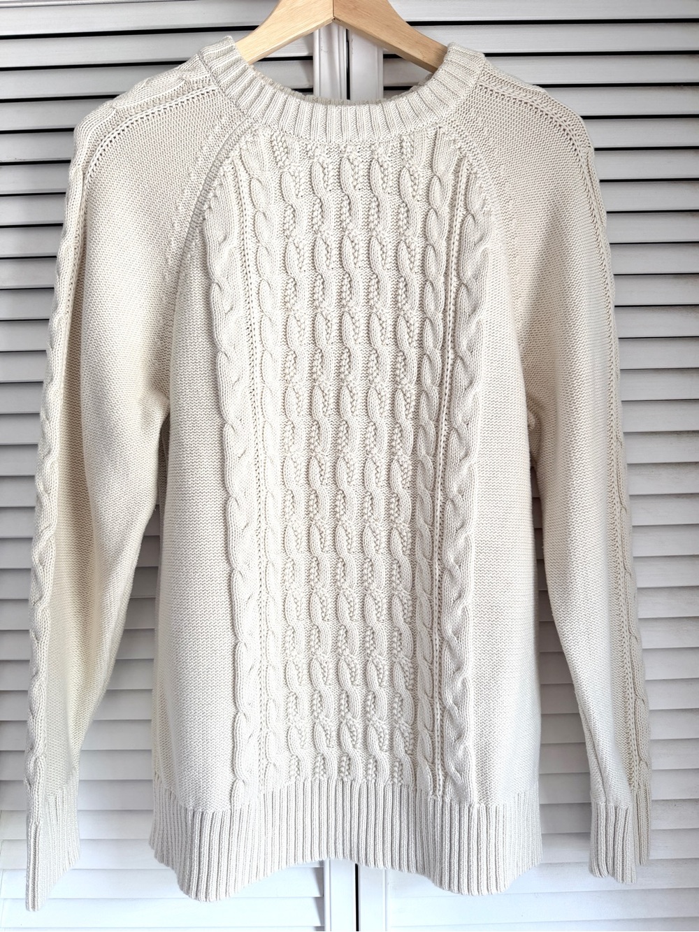 M🤍 GAP Maternity Cream Cableknit Chunky Fisherman Style Crewneck Sweater
